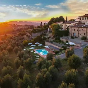 **** Resort Relais Olmo - Place Of Charme Italië